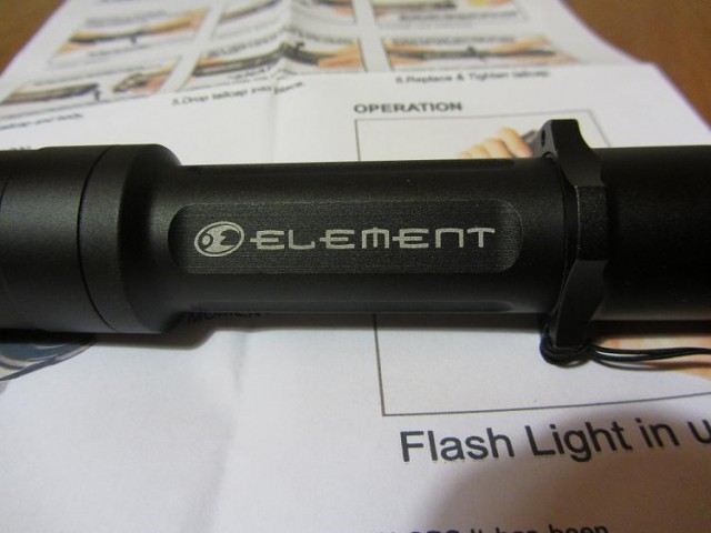 Review Elment Cyclops Flashlight Marking detail