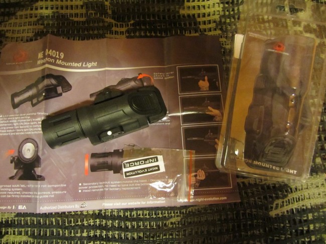 Unboxing Night Evolution Weapon Mounted Light
